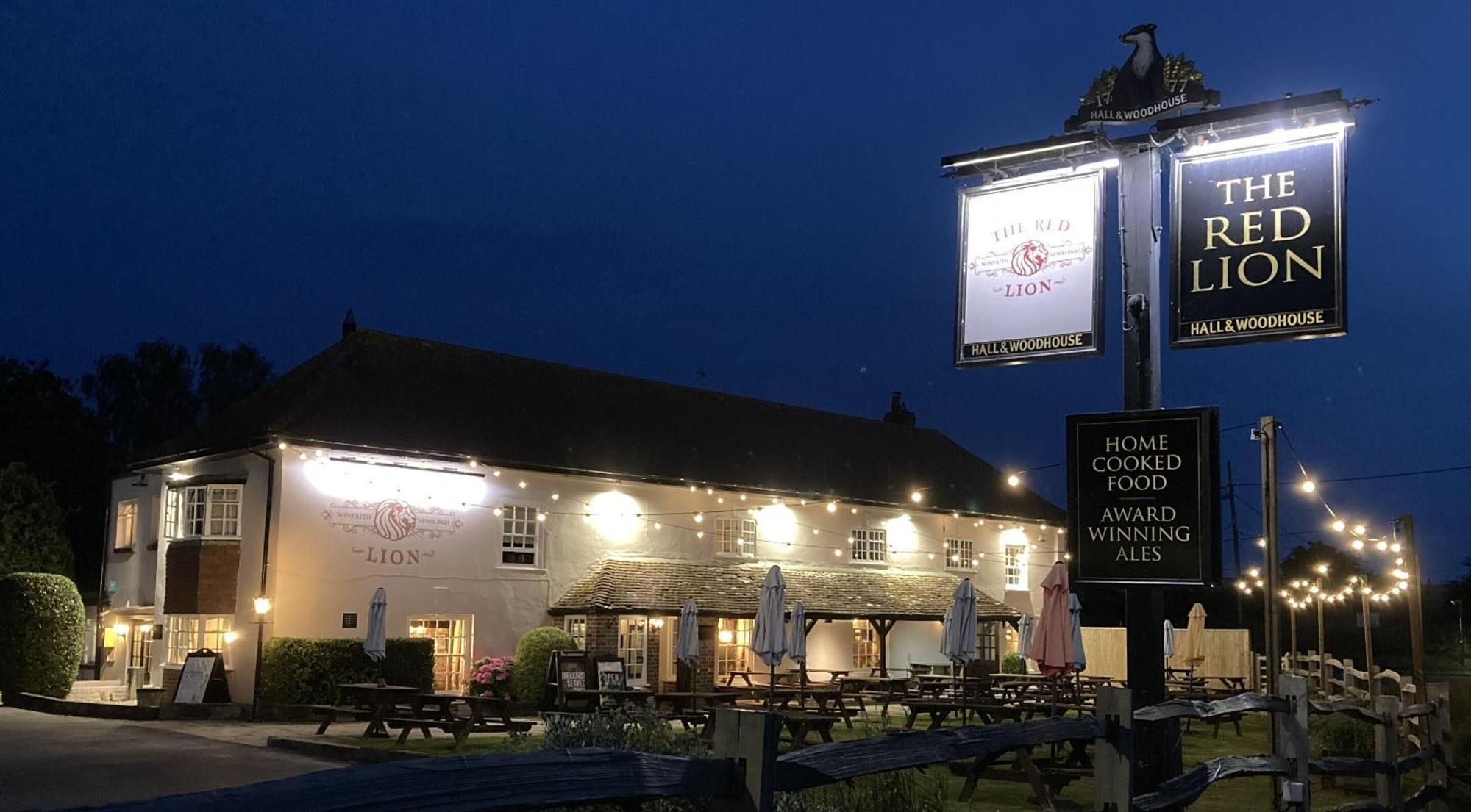 Winfrith NewburghRed Lion住宿加早餐旅馆 外观 照片